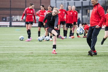 Bild 106 - wBJ FC St. Pauli - Walddoerfer SV : Ergebnis: 3:4